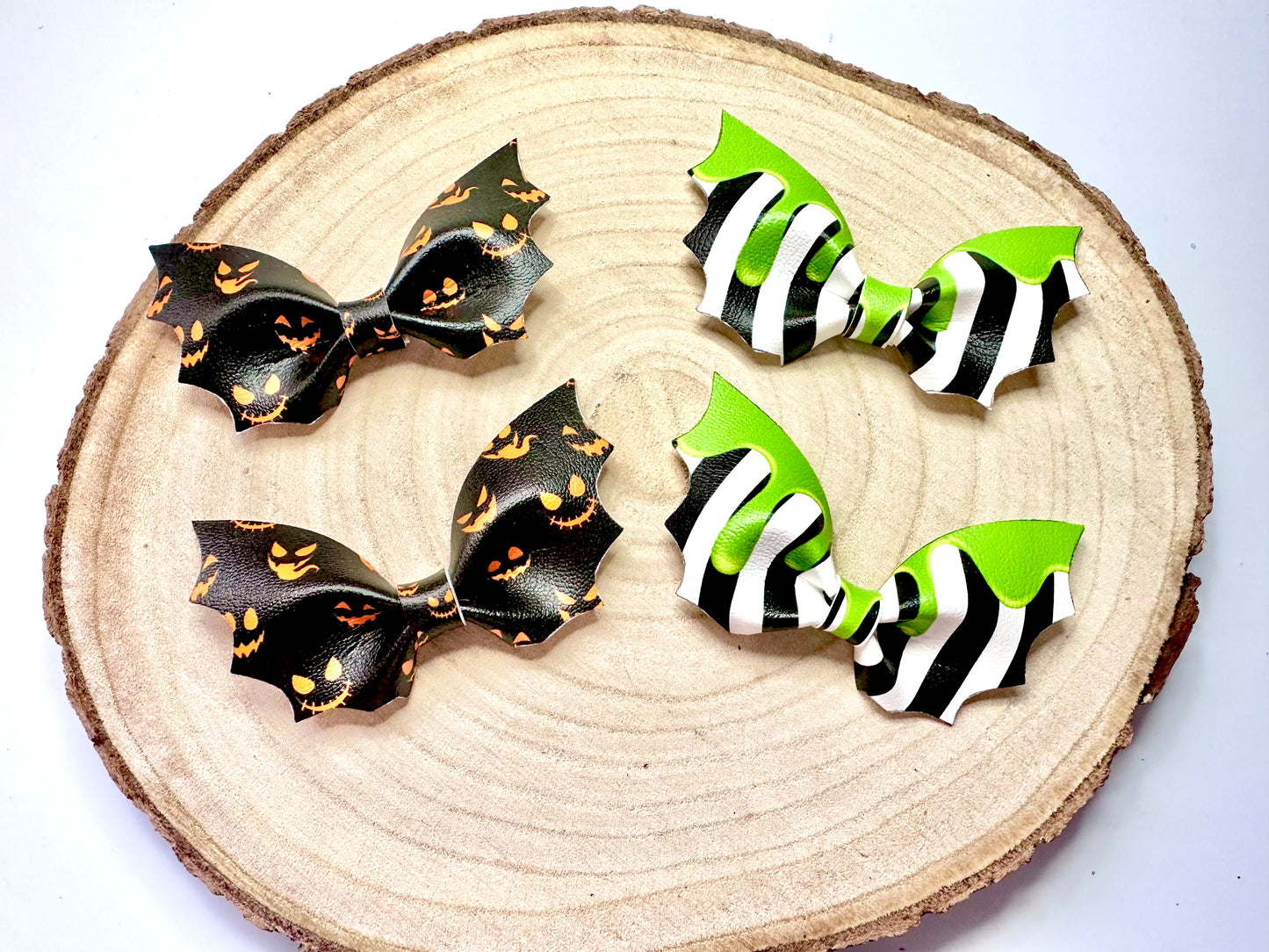 Halloween bat piggy tail bows (pairs sold individually)