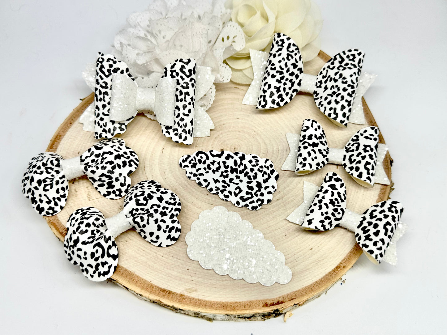 White leopard print hair accessories (sold individually)
