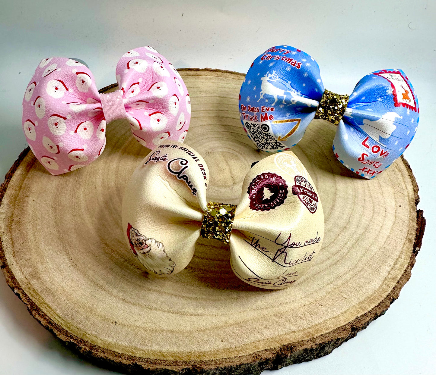 4” pinch hair bows (sold separately)