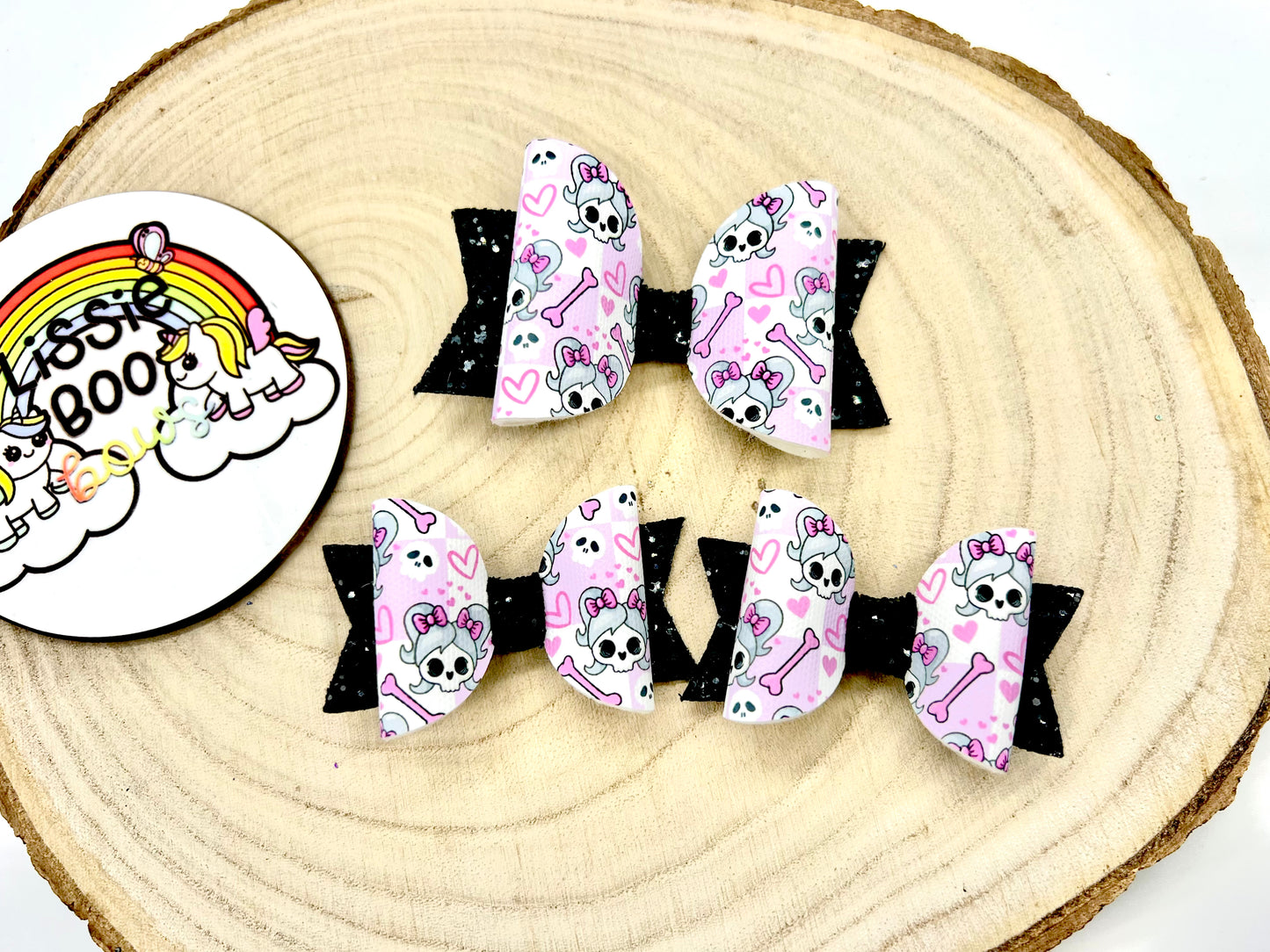 Cute skull hair bows (sold individually)
