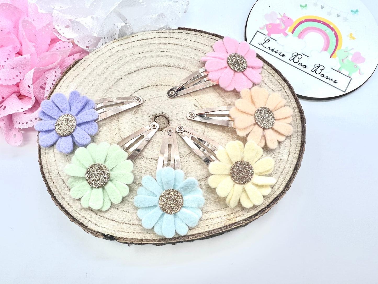 Felt daisy hair clip - available individually and as a set