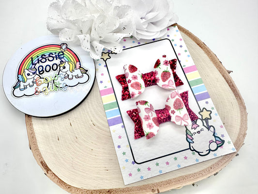 2.5” strawberries and bows piggytail set
