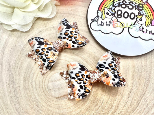 2.5” animal print piggytail bows