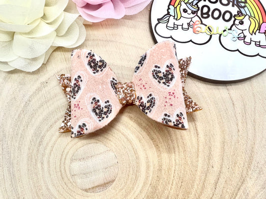 3.5” velvet animal print hair bow