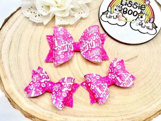 Hot pink babe hair accessories (sold individually)
