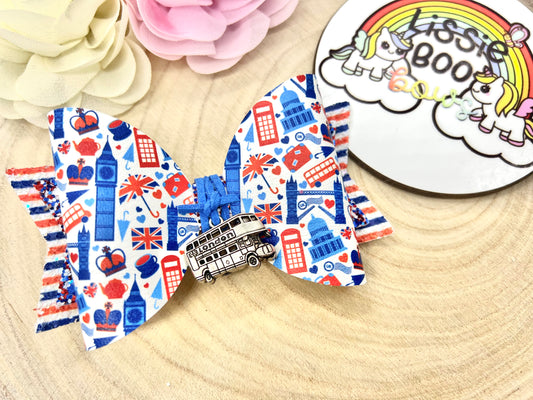 4” London bus charm hair bow